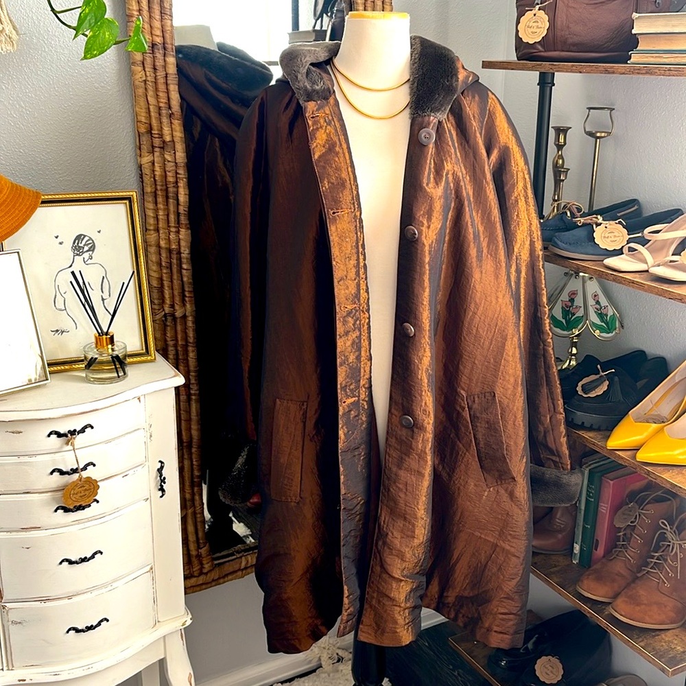 RARE COPPER COLORED VINTAGE VENEZIA DRESS COAT (3X) Hooded, Feax Fur Accents.
